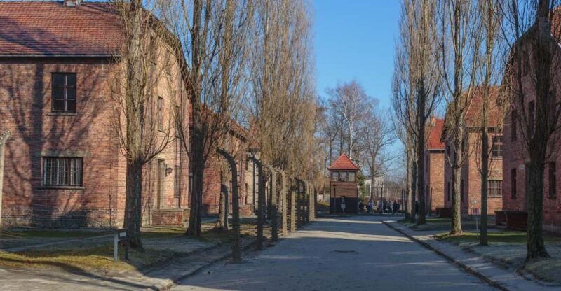 krakow-auschwitz-birkenau-entry-ticket-and-transfer