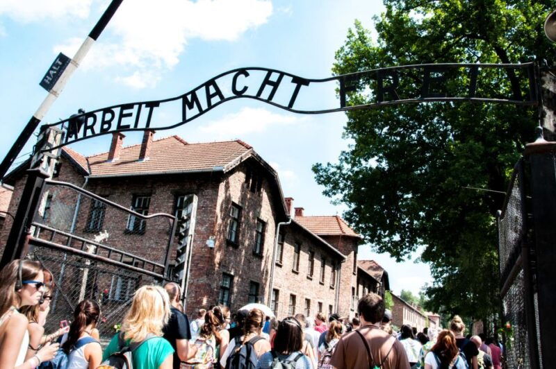 krakow-auschwitz-birkenau-guided-tour-pickup-lunch-options