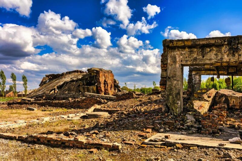 krakow-auschwitz-birkenau-guided-tour-with-transport