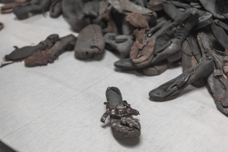krakow-auschwitz-birkenau-memorial-guided-tour-meeting-point
