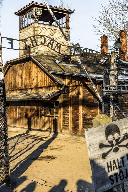 krakow-auschwitz-birkenau-private-tour-transportation