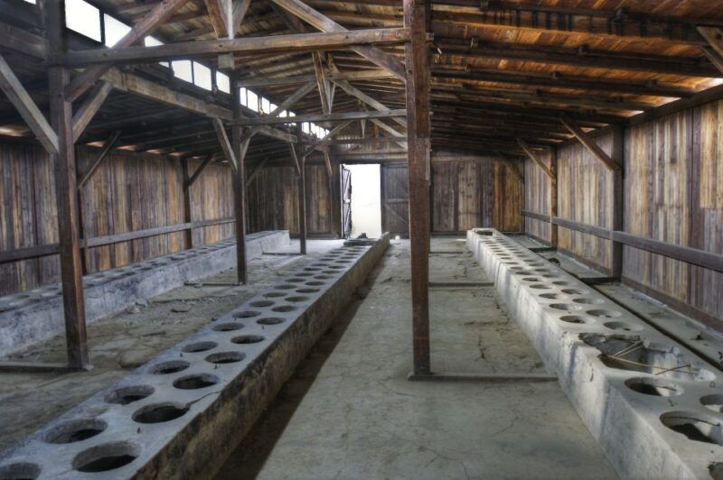 krakow-auschwitz-guided-tour-with-pickup-and-optional-lunch