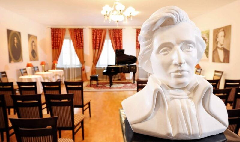 krakow-chopin-piano-concert-with-wine-2