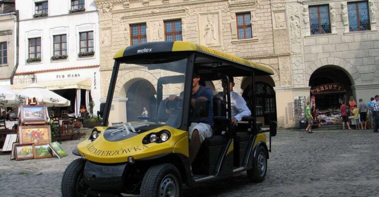 krakow-city-highlights-sightseeing-private-car-tour