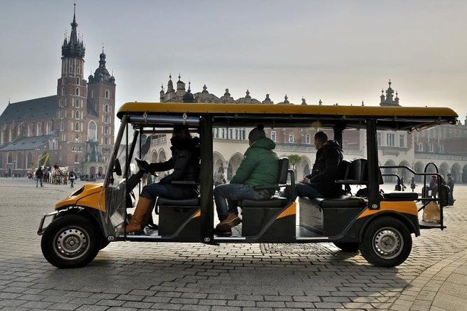 krakow-city-sightseeing-by-electric-car-2