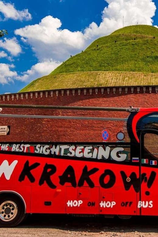 krakow-city-sightseeing-hop-on-hop-off-bus-and-city-game