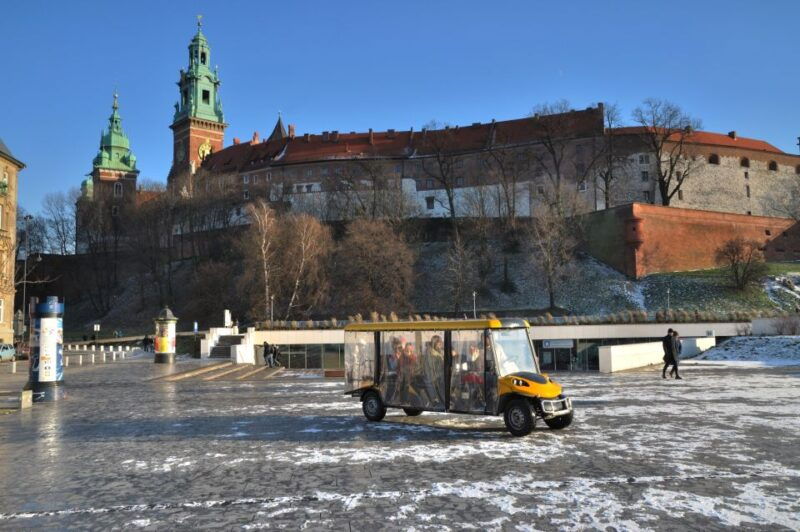 krakow-city-sightseeing-tour-by-electric-golf-cart-3