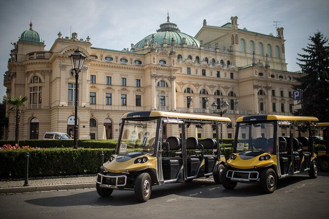 krakow-city-tour-by-electric-car-full-tour-complete-3-district-excursion