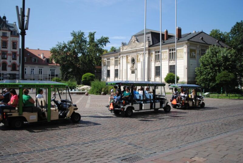 krakow-city-tour-by-golf-cart-3