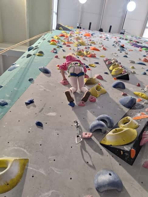 Krakow: Climbing Wall Entry Ticket with Roundtrip Transfer - Key Points