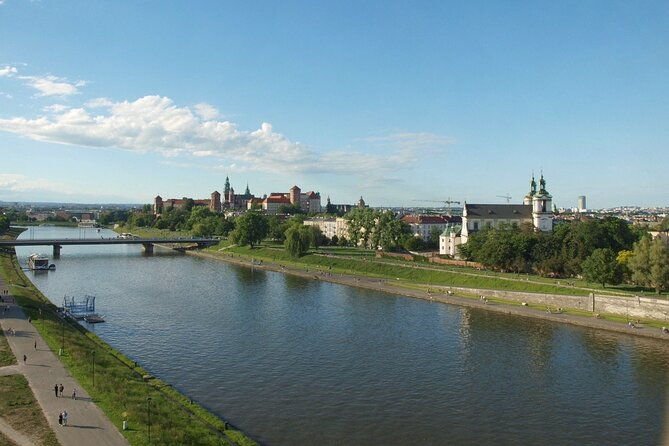 krakow-cruise-on-the-vistula-river-and-wieliczka-salt-mine-group-tour