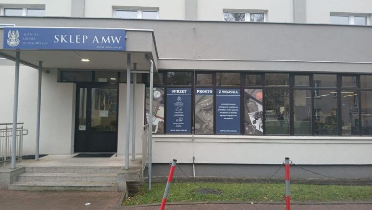 krakow-eco-friendly-multi-tour-guns-fighter-jets-warfare