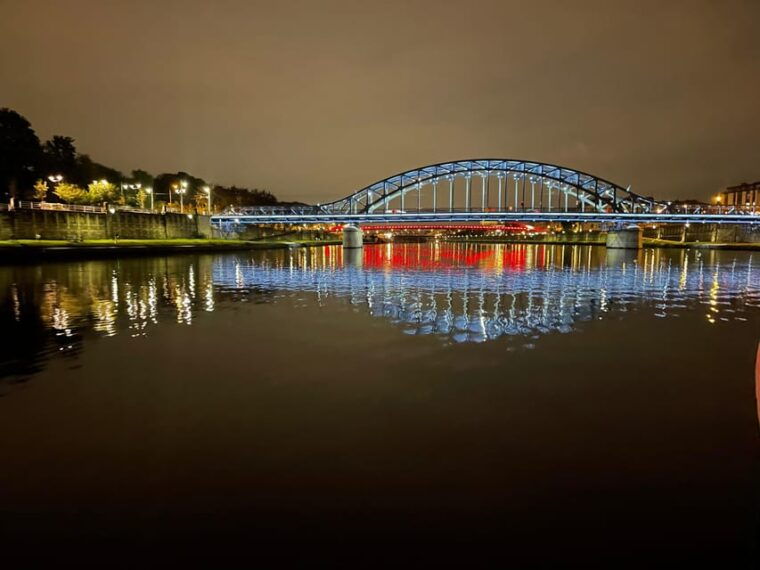 krakow-evening-gondola-cruise