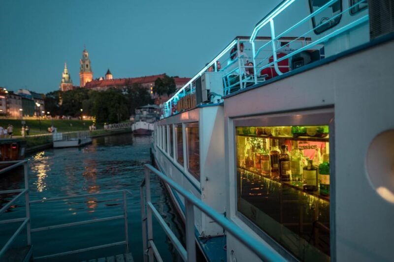krakow-evening-or-night-river-cruise