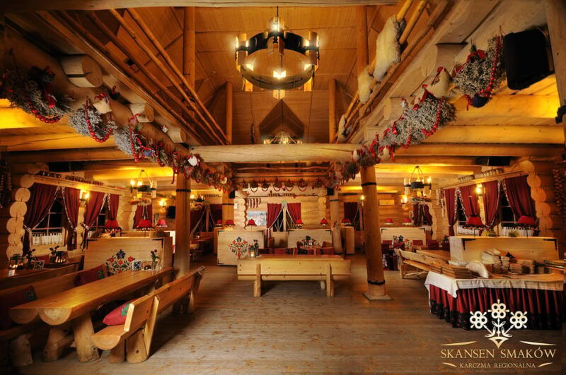 krakow-full-traditional-polish-dinner-folk-show