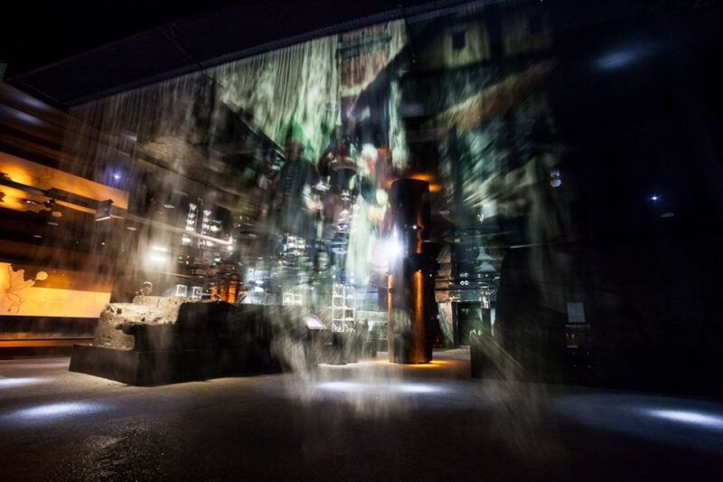 krakow-guided-tour-of-rynek-underground-2