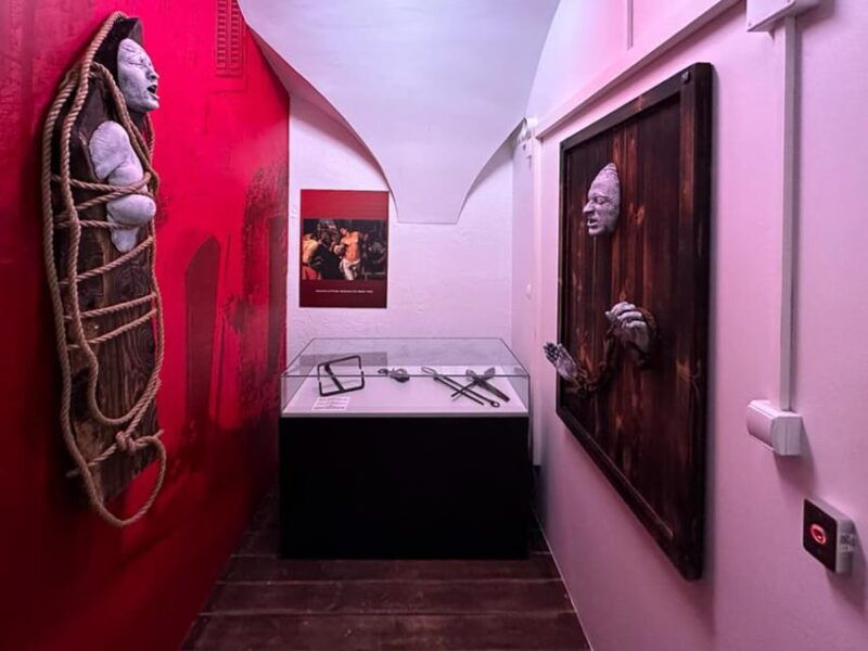 krakow-guided-tour-of-the-torture-museum