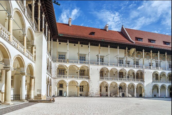 krakow-guided-tour-to-iconic-polish-royal-residence-wawel-castle