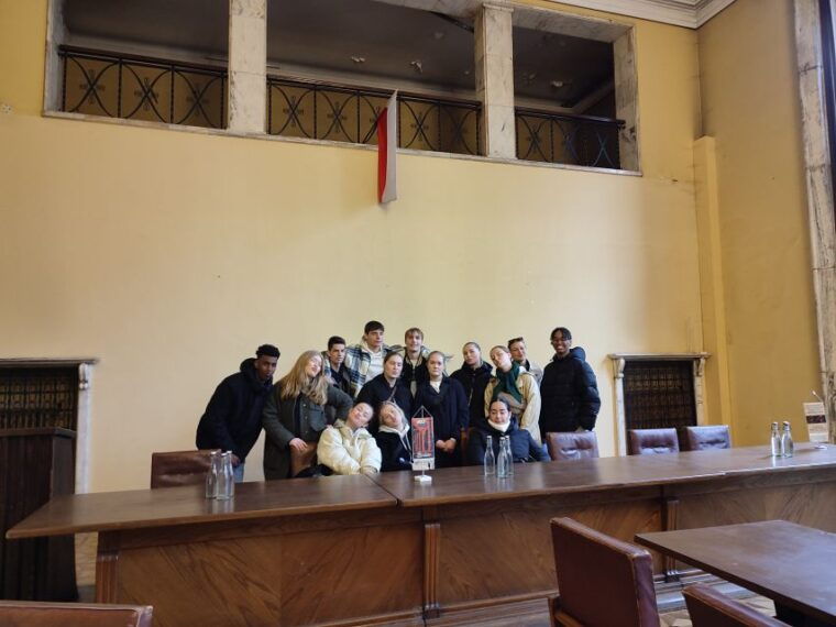 krakow-guided-tour-to-nowa-huta-on-commie-retro-van