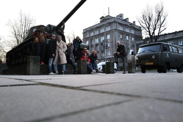 krakow-guided-tour-to-nowa-huta-on-commie-retro-van