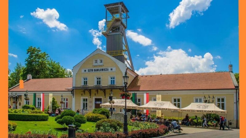 krakow-guided-tour-to-wieliczka-salt-mine-with-transport