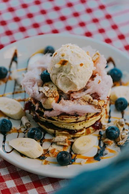 krakow-hard-rock-cafe-breakfast