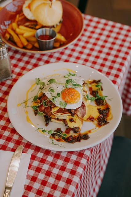 krakow-hard-rock-cafe-breakfast