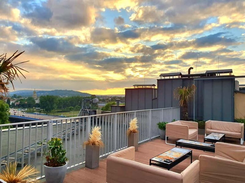 Krakow: Hidden Rooftop Bar Reservation with 1 Cocktail - Authentic Insights from Reviewers