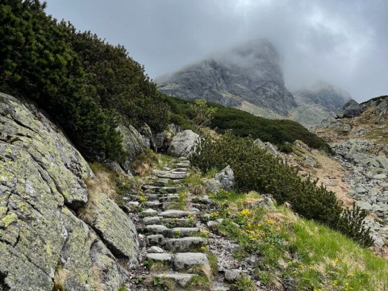 krakow-hiking-adventure-in-tatra-mountains-thermal-baths