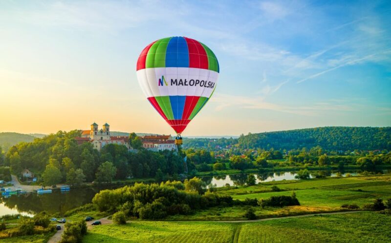 Kraków: Hot Air Balloon Exclusive Tour with Champagne - The Sum Up