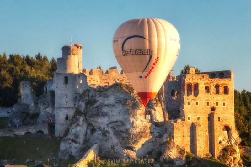 krakow-hot-air-balloon-flight-with-champagne