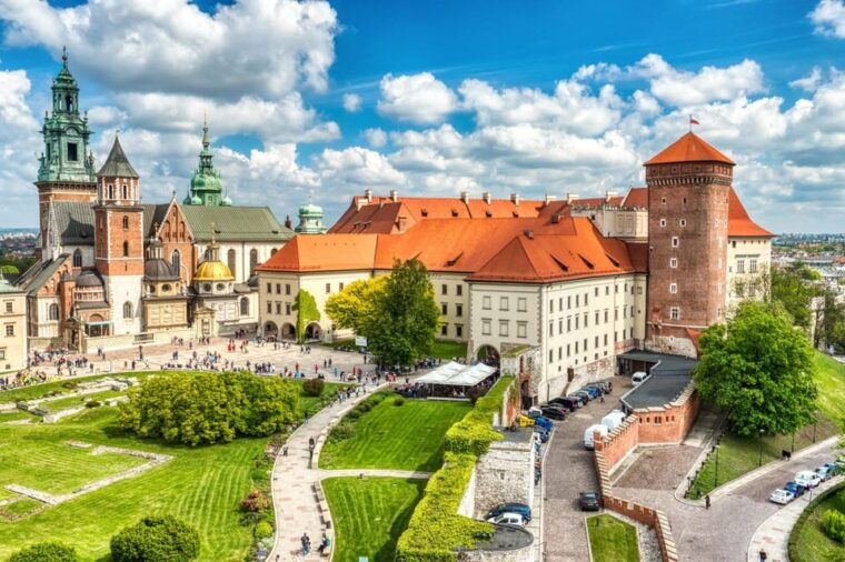 krakow-john-paul-ii-guided-tour-with-wawel-castle-entry