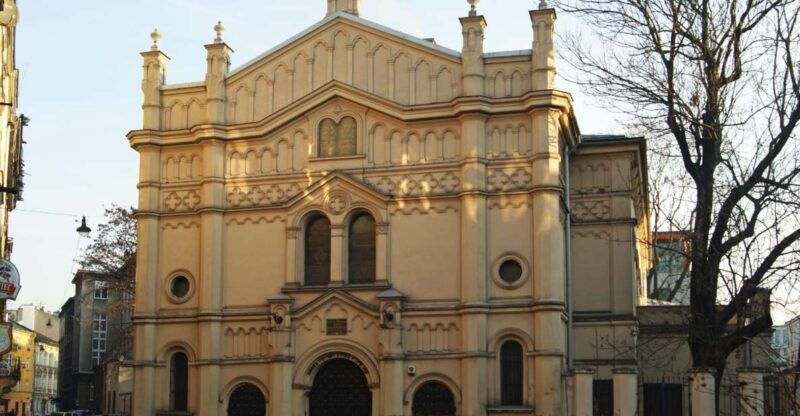 krakow-kazimierz-and-jewish-ghetto-tour-with-synagogues-2
