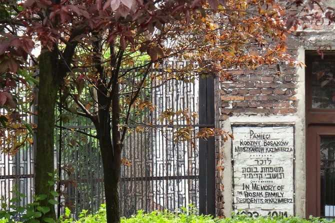 krakow-kazimierz-and-jewish-ghetto-tour-with-synagogues