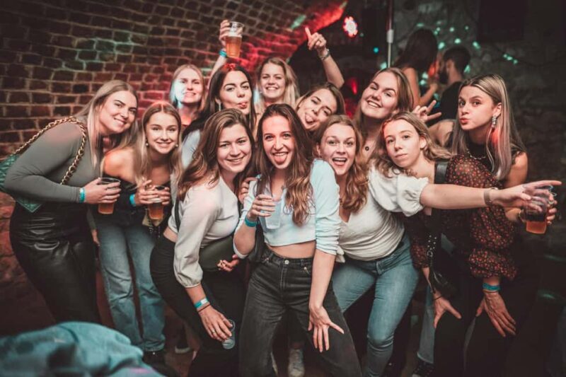 Krakow: New Year's Eve Pub Crawl w/ 2 Hours Unlimited Drinks - FAQs