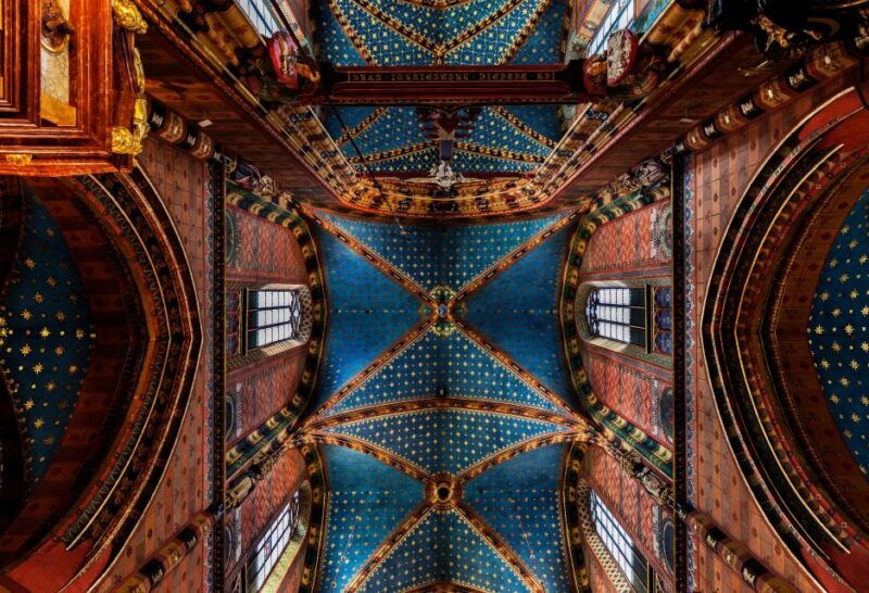 krakow-old-town-and-cloth-hall-private-guided-tour