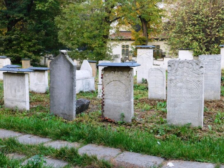 krakow-old-town-and-jewish-quarter-in-one-guided-walk