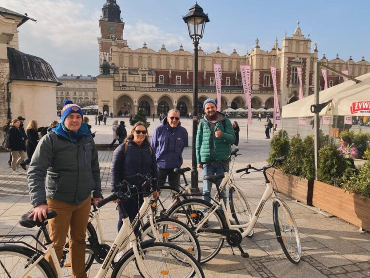 krakow-old-town-and-kazimierz-guided-bike-tour