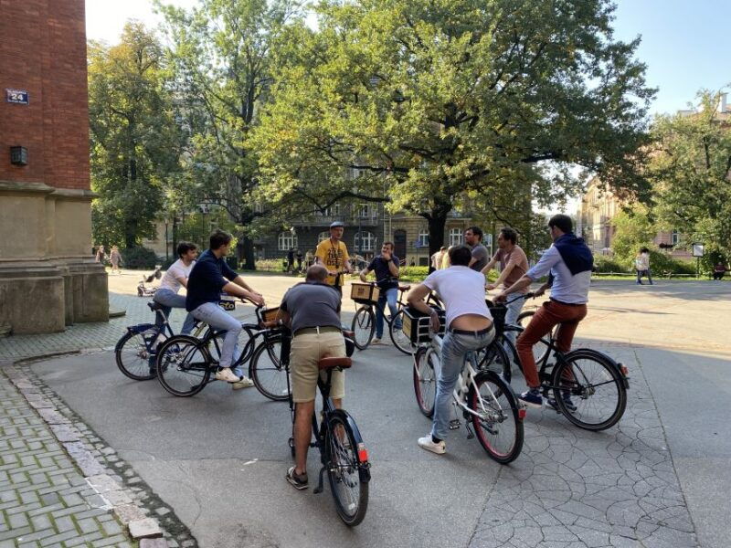 krakow-old-town-bike-tour-with-a-guide