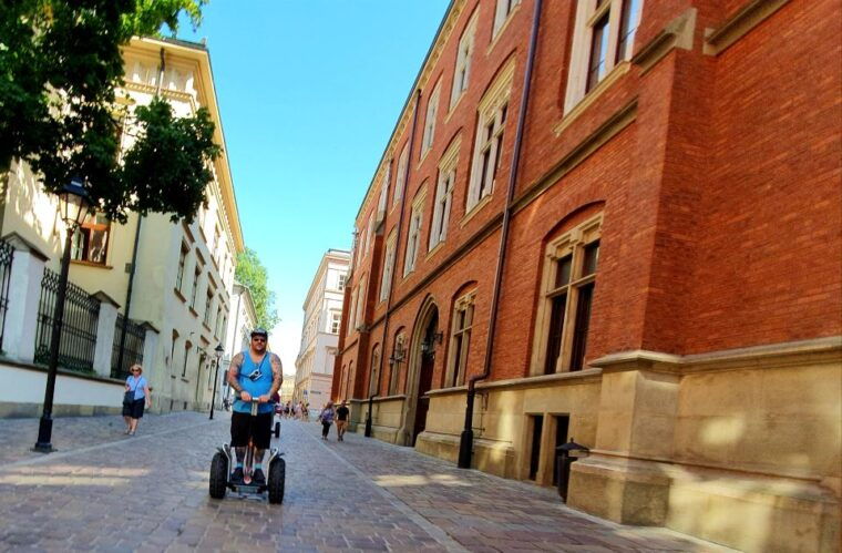 krakow-old-town-jewish-quarter-2-hour-segway-tour