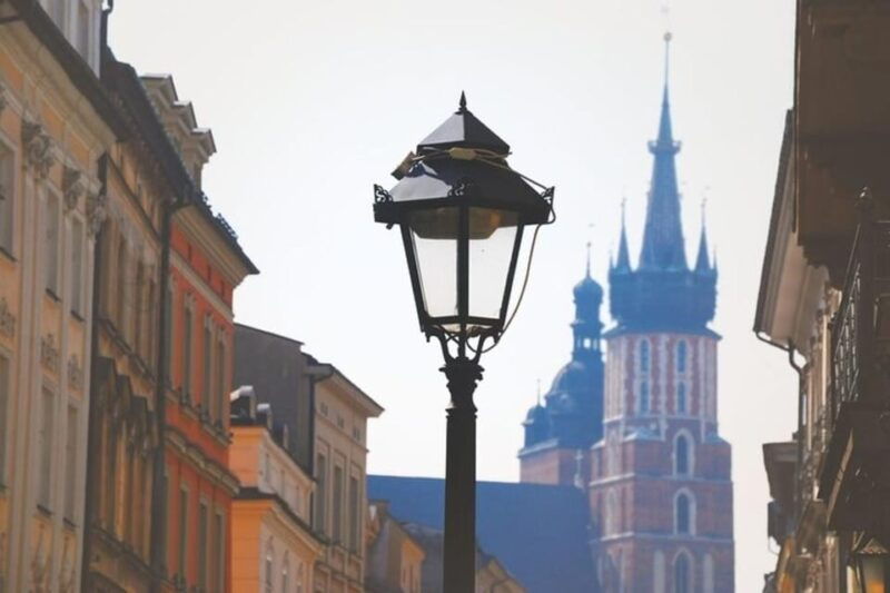 krakow-old-town-walking-tour-with-a-guide