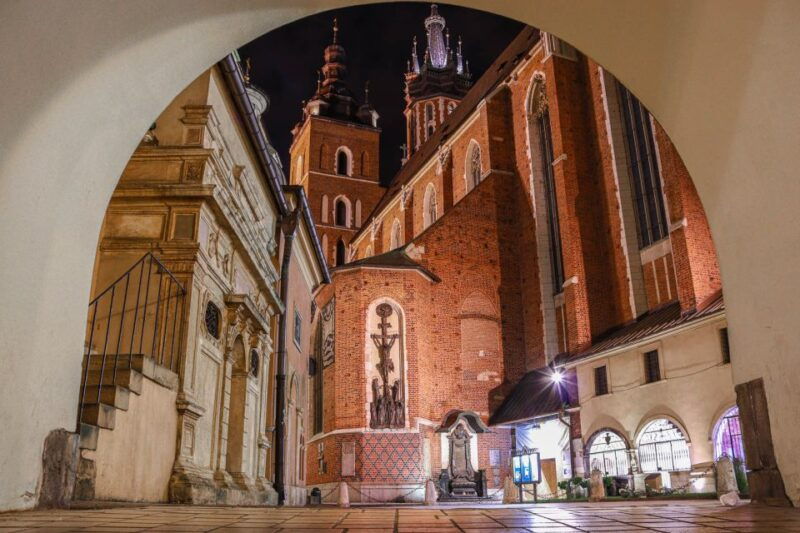 krakow-old-town-wawel-castle-walking-tour