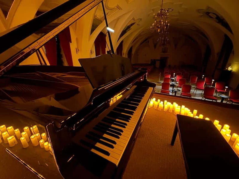 Krakow: Piano Trio Chopin & Friends Concert VIP with Wine - The Experience of the Concert: What to Expect