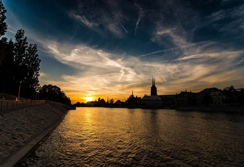 Krakow Private Day Trip to Wroclaw with Transport and Guide - Final Thoughts: Is This Tour Right for You?
