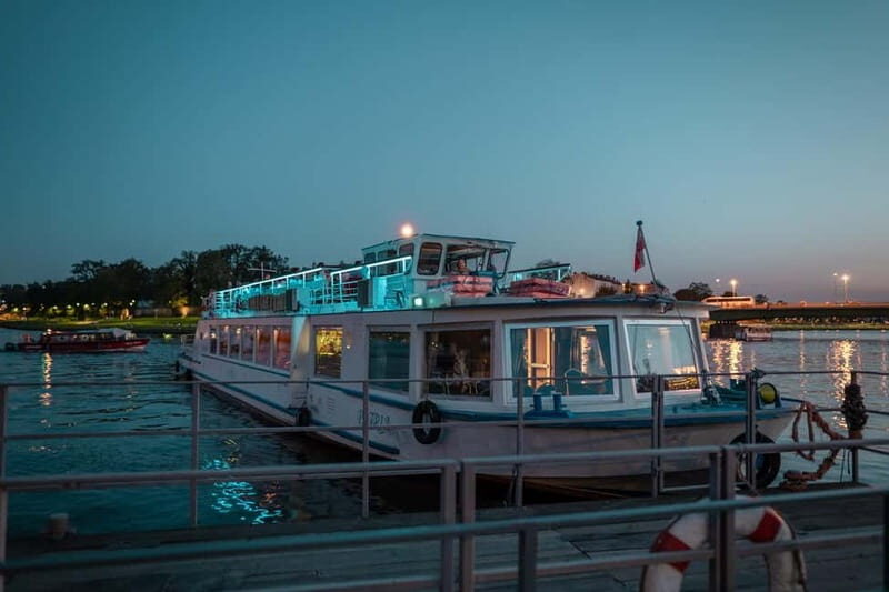 Krakow: Private Evening Boat Tour - FAQ