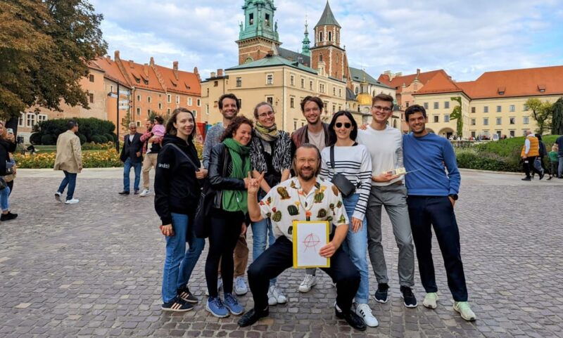 krakow-private-old-town-comedy-walk-with-a-crazy-guide
