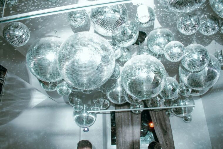 krakow-pub-bar-club-crawl