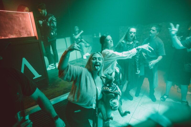 krakow-pub-crawl-with-shots-drinks-skip-the-line-entry