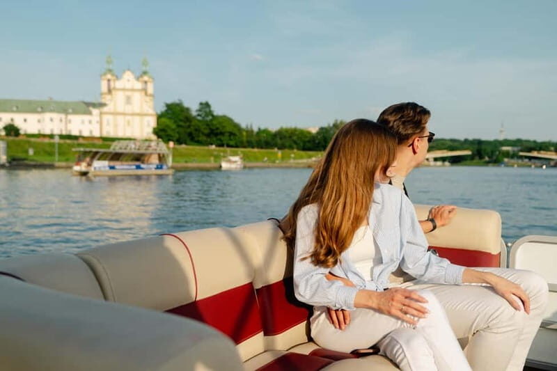 Krakow: River Cruise 30' - An In-Depth Look at the Krakow Vistula River Cruise
