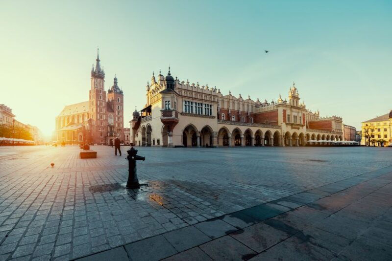 krakow-rynek-underground-museum-guided-tour-stories